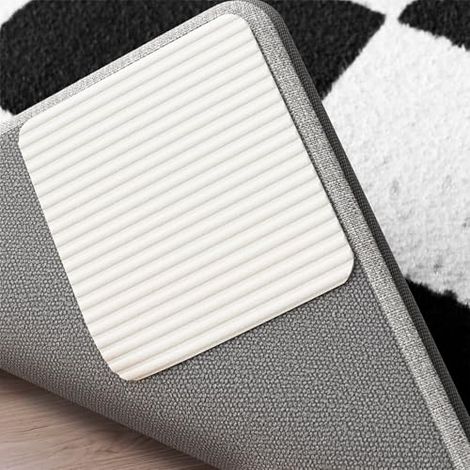 Grippers - Meilleure Pince antidérapante et Lavable - « Vacuum Tech » - Nouveaux matériaux Anti-Frisure : Gardez Votre Tapis en Place et Profitez de Bords Plats, se décolle Facilement (8 pièces). (1/5)