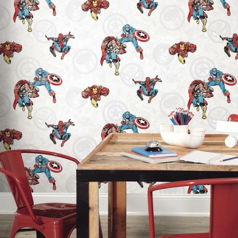 Rouleau de papier peint auto-adhésif Marvel Avengers – Dimensions 45,7 cm x 575 cm – Repositionnable sans résidu – Pour surfaces lisses – Roommates