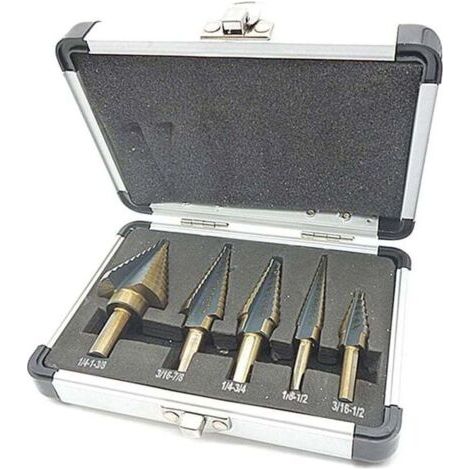 Juego de 5 brocas escalonadas, con estuche profesional de aluminio, vástago hexagonal y base autocentrante, para perforaciones precisas en acero y metal.