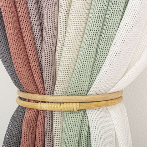 Homemaison – Voilage filet à oeillets 140 x 240 cm – Tissu uni 100% polyester – 8 oeillets inox diamètre 4 cm – Finition ourlet