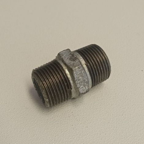 Raccordo mm 1/2'' - 2pz niples nipplo doppia vite di ghisa zincata malleabile (1/4)