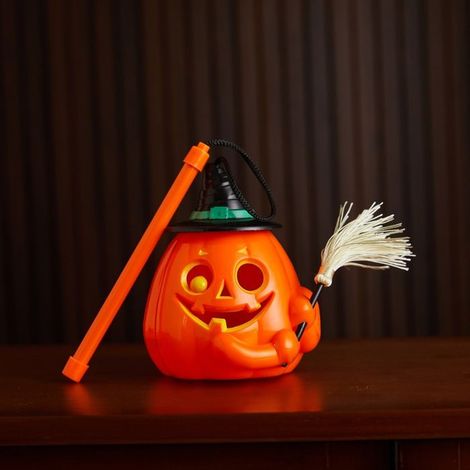 Lanterne citrouille lumineuse style Halloween avec poignée, 16x13x11 cm, décoration intérieure/extérieure. (1/4)