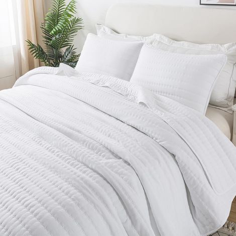 Couvre Lit 2 Personnes 300x270 cm, Blanc Dessus de Lits Douce, Jeté de Lit Boutis, Couverture Matelassé, Matelassage de Lit et Canapé (1/5)