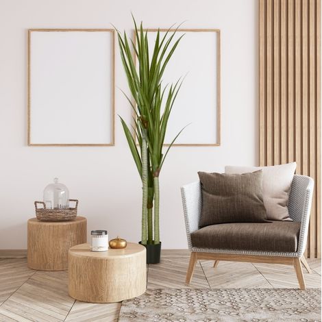 Yucca artificielle 17x17x190 cm en plastique vert, plante décorative pour salon ou bureau – MEUBLIV (1/5)