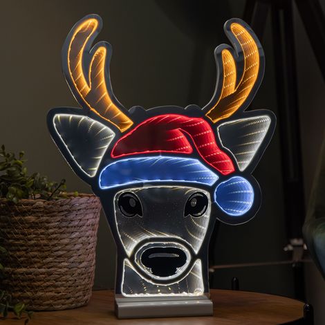 40cm Light up Christmas Deer Head in Santa Hat Infinity Decoration with LEDs (1/5)