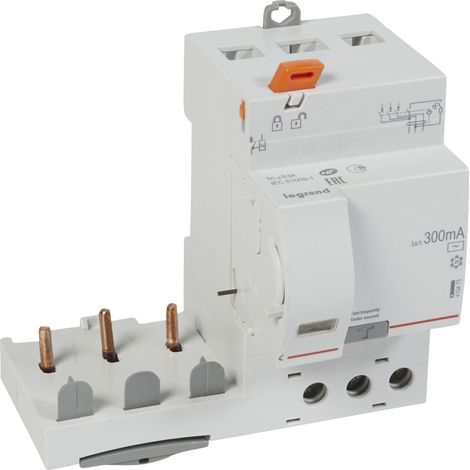 Bloc différentiel adaptable à vis DX³ pour disjoncteur 1 module par pôle 3 Pôles 400V 63A type AC 300mA LEGRAND 410475 (1/2)
