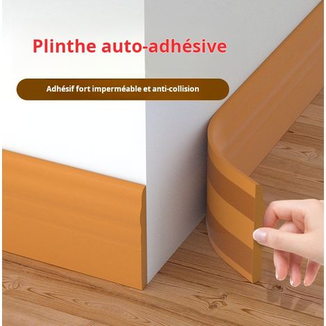Plinthe auto-adhésive marron 10 cm × 2 m en caoutchouc nitrile NBR, bande de finition imperméable et anti-choc pour sol et murs, salon et chambre (1/5)
