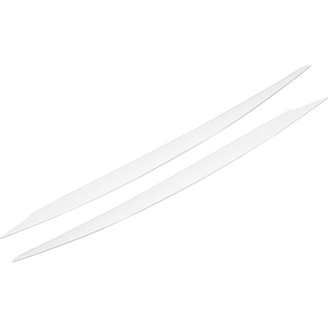 Modification pour une Golf 7 : ajout de sourcils blancs aux phares, de chaque côté. (1/5)