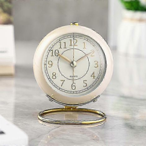 Réveil analogique rétro de bureau - Fonctionne sur piles, alarme silencieuse, idéal pour la chambre, style vintage, beige (1/3)