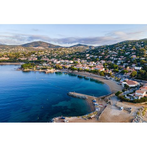 Tableau sur toile plage des Issambres 30x45 cm - Impression sur Toile Murale Décorative - Image imprimée en HD sur Toile - Toile sur Châssis en Bois FSC - Fabriqué en France (1/4)