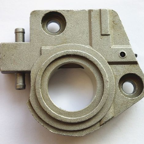 Original ECHO Ölpumpe für die Rasenmäher CS3000, CS3050, CS3400 und CS3450. Teilenummer: 43700239130