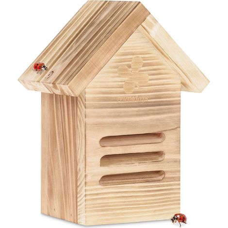 Casetta in legno per coccinelle