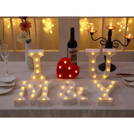 Lampe LED lumineuse avec 26 lettres, chiffres et symbole « & » en forme de cœur, idéale pour les mariages, les fêtes à la maison ou les bars. Décoration parfaite pour les mariages, les fêtes et les va (1/5)