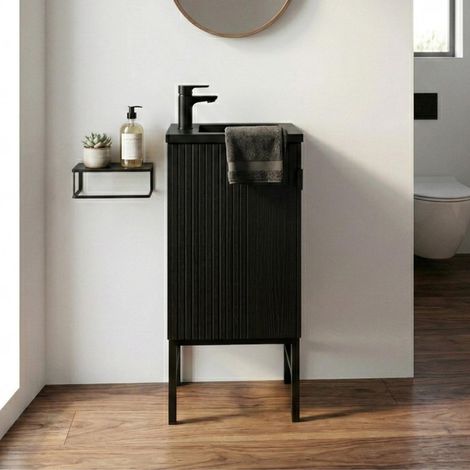 STUDIO Handwaschbecken + Armaturenset (1/5)