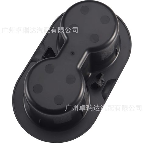 The porte-gobelet 5HD65DX9AC is compatible with the porte-gobelets of the Dodge Ram 02-16 1500 2500 3500. (1/4)