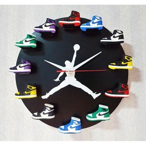 horloge murale 3d modèle de chaussure 3d meubles de bureau à domicile sports nba basket-ball basket-ball, fond noir, motif blanc