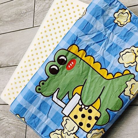 Oreiller enfant en latex naturel incurvé et respirant à double couche, motif dessin animé numéro 3 bleu, 27 x 44 cm / 10,6 x 17,3 pouces (1/5)