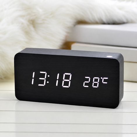 Réveil digital en bois blanc affichage LED chiffres verts à commande vocale réf 0038 300 g – Livraison gratuite (1/5)