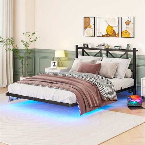 Letto matrimoniale 140x200 cm nero in metallo con illuminazione LED e stazione di ricarica (1/5)