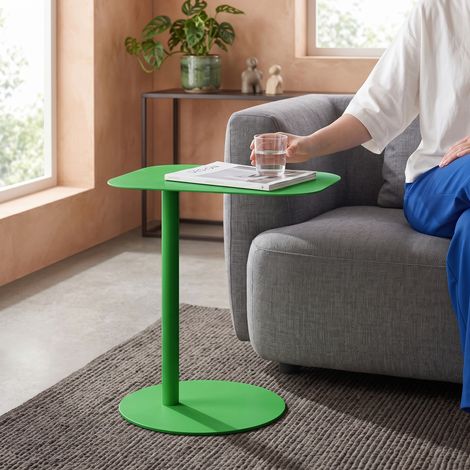 Tavolino Laterale da Divano Nastätten Metallo Piano Trapezoidale - Verde Mela Opaco [en.casa] (1/5)
