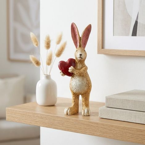 Jasper Rabbit Holding Heart (1/2)