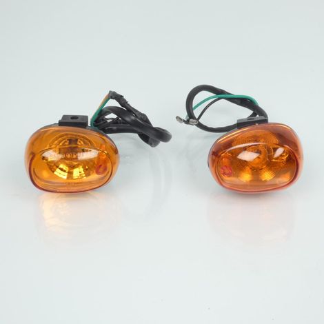 [JAMAIS UTILISE] Paire de clignotant Générique à cabochon orange pour moto scooter (1/2)