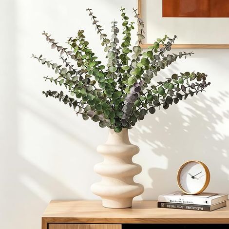 Eucalyptus artificiel décoratif - Vert - 48 cm - Branches d'eucalyptus en plastique - Plantes artificielles fleurs - Pour décoration de table, mariage, bricolage - Arrangement (1/5)