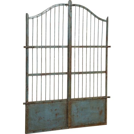 Iron gate, one piece (1/5)
