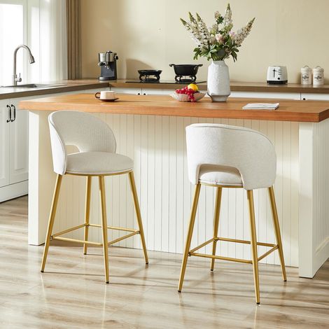 Tabouret de bar moderne avec dossier ajouré et structure en métal doré, doté d'un rembourrage confortable, idéal pour les cuisines, les bars et les salons. Lot de 2.