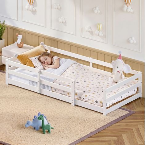 Letto per bambini 90x200 cm con sponde di sicurezza e rete a doghe, in legno, bianco, senza materasso (1/5)