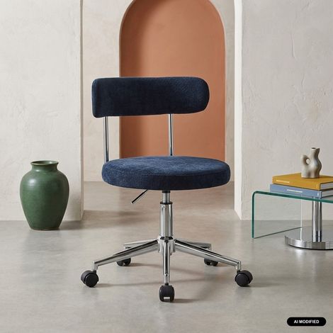 sweeek - Chaise de bureau vintage à roulettes tissu bleu - Angela (1/5)