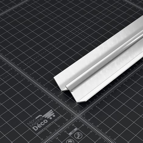 Angle Intérieur 10 mm Panneau Douche PVC - L. 2,40 m - Chrome (1/4)