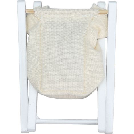 Panier à linge miniature pliable pour maison de poupée à l'échelle 1:12 (blanc) (1/5)