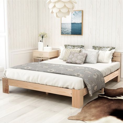 Lit double 140 x 200 cm en pin massif naturel avec tête de lit, design robuste et style scandinave (1/5)