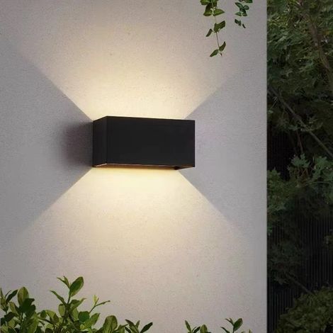 Aplique de pared para interior/exterior de 24 W, luz blanca natural de 4000 K, regulable, resistente al agua con clasificación IP65, color negro.