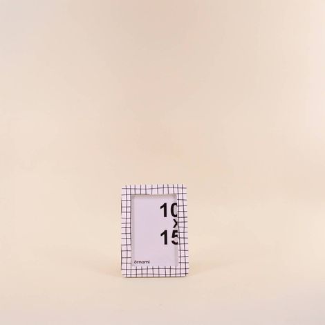 Cadre photo 10x15cm quadrillé noir et blanc (1/5)