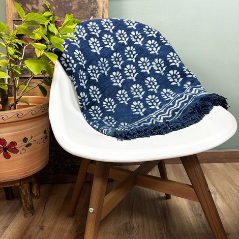 Plaid Indigo Fait Main - 170x120cm - Fleur de Chhota- Vendu par 1 (1/4)