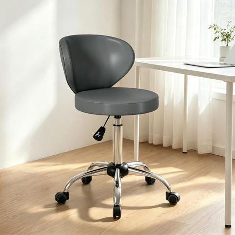 Tabouret pivotant sur roulettes avec dossier, doté d'un revêtement en polyuréthane (PU), d'une rotation à 360° et d'une hauteur réglable (73–88 cm). (1/5)