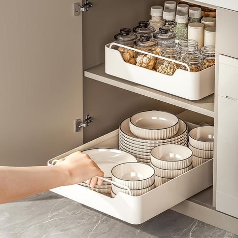 Verschiebbarer Organizer für den Kleiderschrank, befestigt durch eine Nano-Klebefolie, robust und verschiebbar. (1/5)