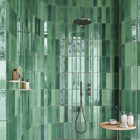 Azulejo Premium Alcanar Green 7,5x30 cm Vert Brillant – Esthétique Artisanale pour Murs Intérieurs