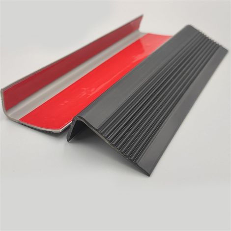 Bordure d'angle en PVC, bande de protection antidérapante auto-adhésiv (1/5)