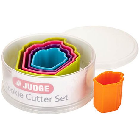 Judge Coloured Cupcake Cutters (Set of Five) (1/5)