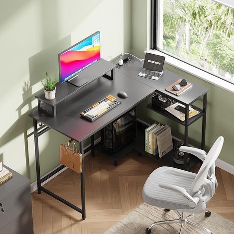 Bureau d'angle DEVAISE en forme de L, 120 x 80 cm, avec prises électriques et USB, bureau d'ordinateur avec étagères pour bureau à domicile, salle de jeux et chambre, noir (1/5)