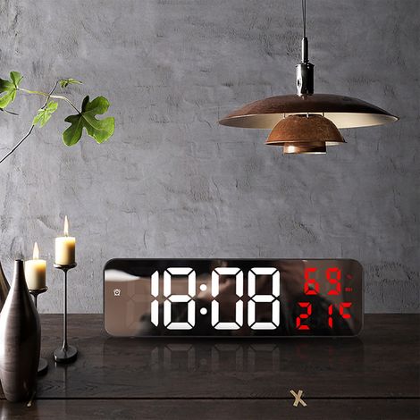 Horloge Murale Numerique Led - Affichage Heure Date Temperature - Montage Mural ou Sur Table - Alimentation USB ou Piles AAA - 1 Unite (1/5)