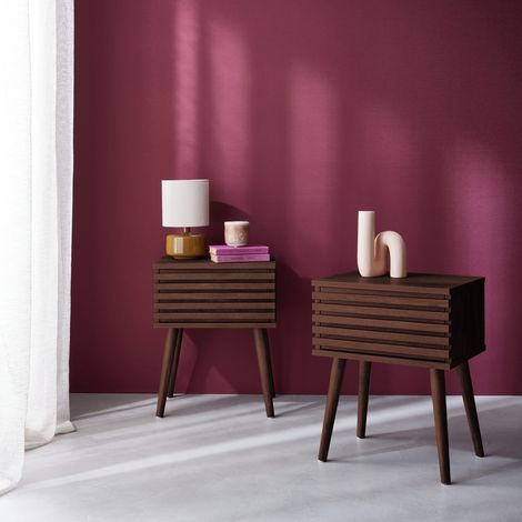 Set 2 comodini scandinavi con decoro in legno scanalato