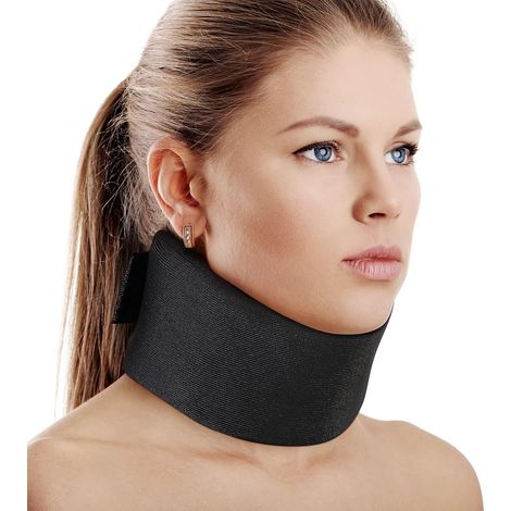 Orthèse cervicale universelle en mousse souple, ajustable pour dormir, soulage les douleurs cervicales et la pression sur la colonne vertébrale, notamment après un coup du lapin ou une blessure. (1/5)