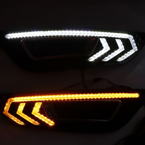 Feux de jour à LED bicolores spécifiques pour Ford Focus MK3 (2015-2018) (1/5)