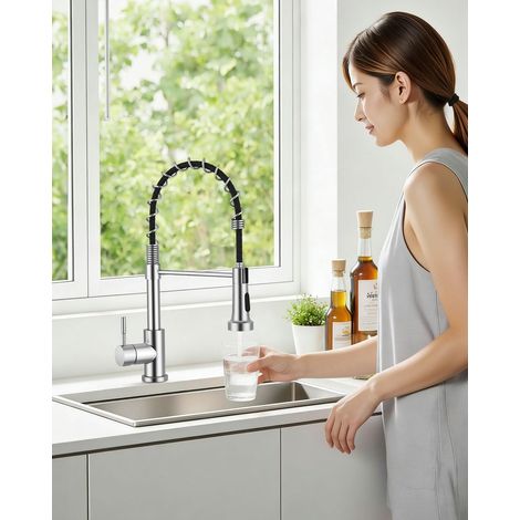 Robinet de Cuisine, Mitigeur de Cuisine Commercial à Ressort, Robinet à Simple Levier en Acier Inoxydable avec Bec Pivotant 360° et 2 Modes de Pulvérisation, Chrome Poli (1/5)