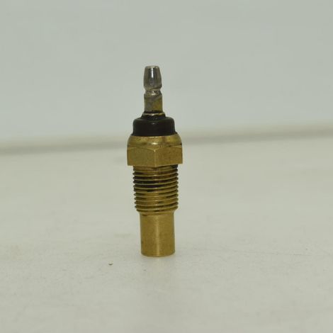 The water temperature/refrigeration liquid sensor 37750-PH2-014 is a high precision thermal sensor connected to the water temperature detection port of the Honda/Acura vehicles.
