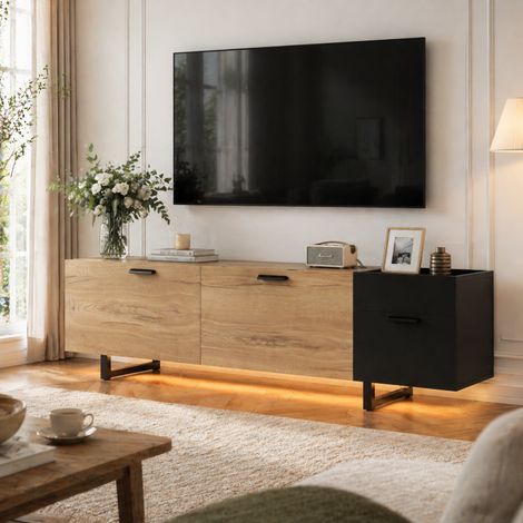 Meuble TV moderne contraste aspect bois naturel et noir, design suspendu sur supports métalliques, avec niches ouvertes et multiples tiroirs de rangement pour salon, chambre et bureau (1/5)